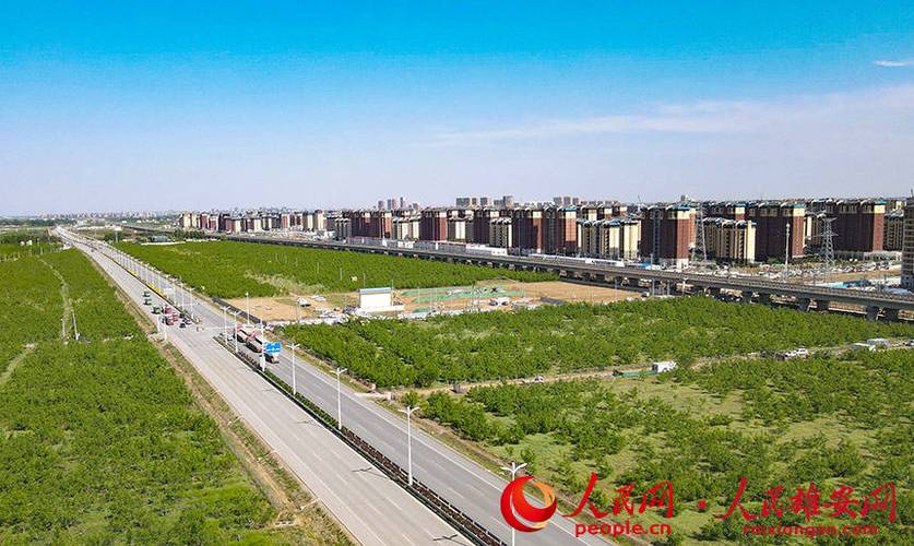 一是在新建住房项目中配置一定比例机构租赁住房,并要求房地产开发